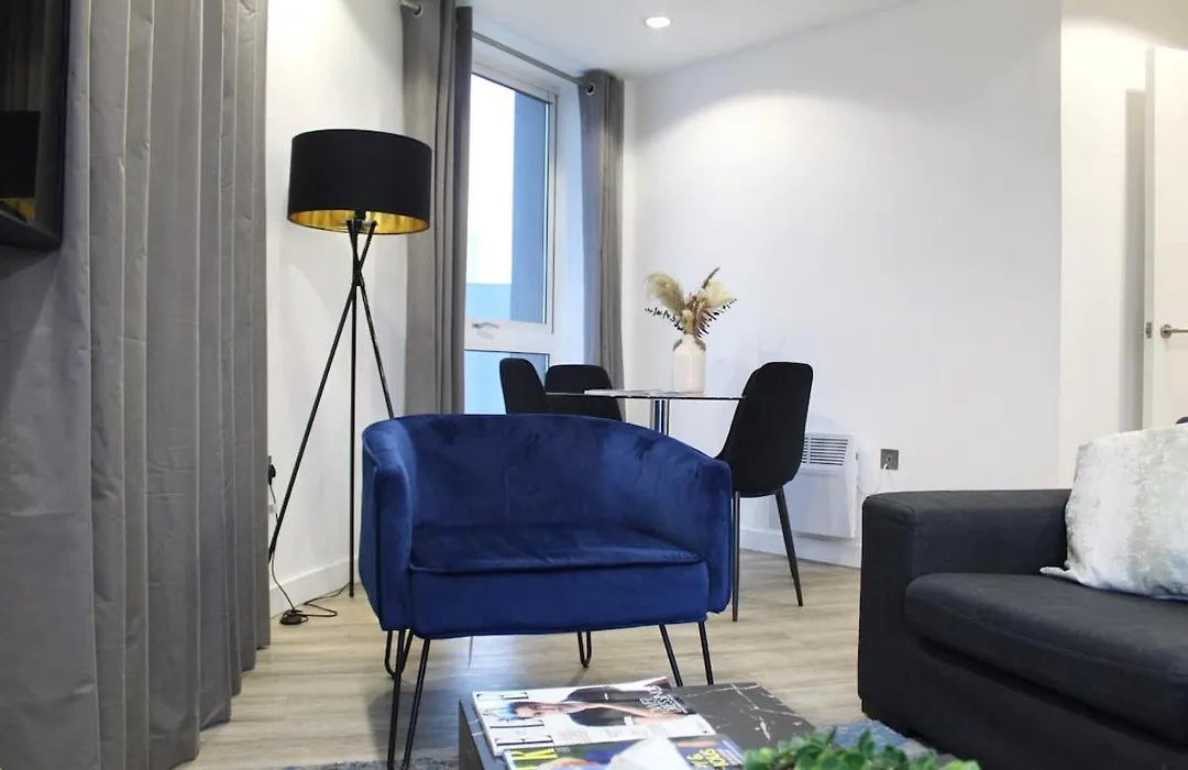 Apartment In Mediacity-1