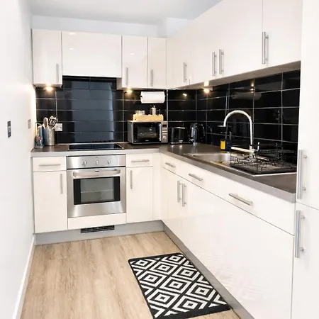 Apartment In Mediacity-2